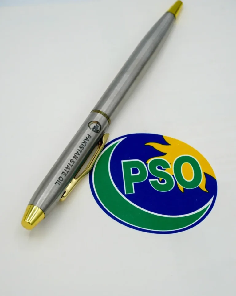 premium-notebook-and-pen-offset-printing-for-pakistan-state-oil-closeup (1)